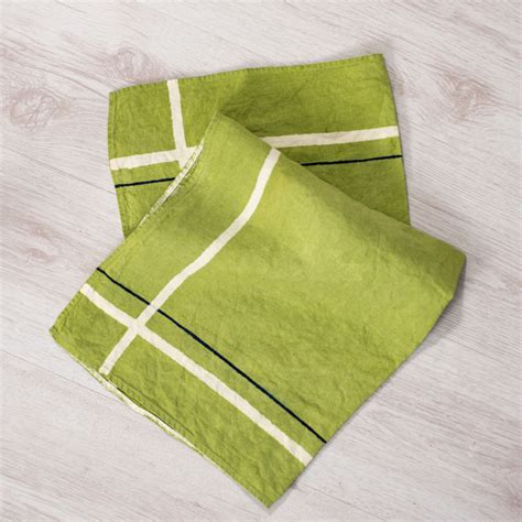 Keep Your Dishes Sparkling Clean with Magic Linea Tea Towels
